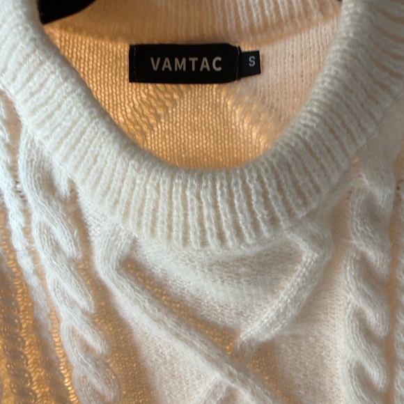Vamtac Off White Crew Neck Aran Knit Sweater - Picture 2 of 5